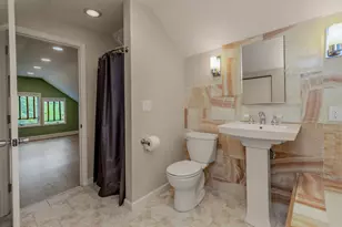 1004 Sheridan Ave N, Minneapolis, MN 55411 - Photo 30