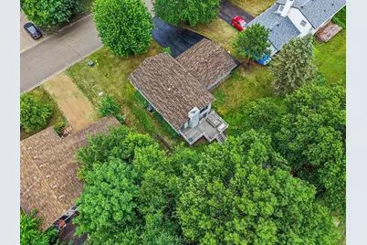 2288 Phylis Court E, Maplewood, MN 55119 - Photo 28