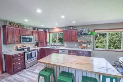 1815 Star Drive, Sauk Rapids, MN 56379 - Photo 4