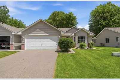 922 105th Avenue NW, Coon Rapids, MN 55433 - Photo 2