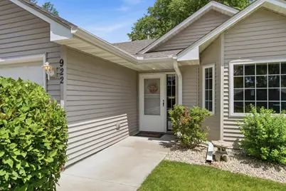 922 105th Avenue NW, Coon Rapids, MN 55433 - Photo 4