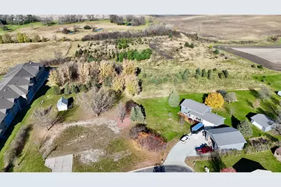 400 Luella Street, Watkins, MN 55389 - Photo 2