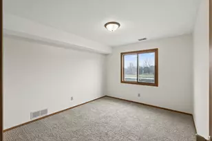 20 94th Cir NW, Coon Rapids, MN 55448 - Photo 8