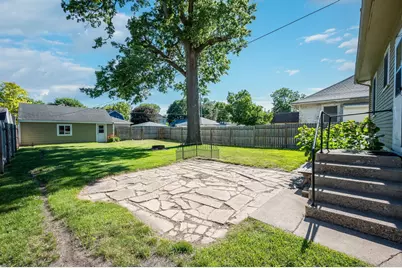 431 Nicollet Avenue, North Mankato, MN 56003 - Photo 6