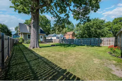 431 Nicollet Avenue, North Mankato, MN 56003 - Photo 8