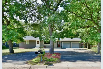 621 Powell Street N, Big Lake, MN 55309 - Photo 2