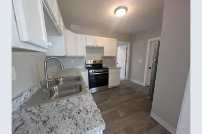 611 24th Avenue N, Minneapolis, MN 55411 - Photo 1