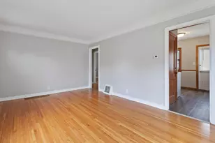 5433 30th Ave S, Minneapolis, MN 55417 - Photo 4