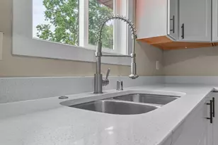 6835 Colfax Ave N, Brooklyn Center, MN 55430 - Photo 14