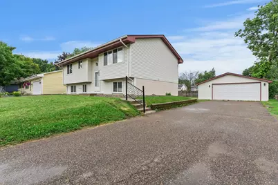 6835 Colfax Avenue N, Brooklyn Center, MN 55430 - Photo 4