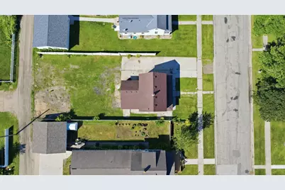 406 12th Street S, Benson, MN 56215 - Photo 32