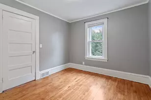 3130 E 52nd St, Minneapolis, MN 55417 - Photo 8