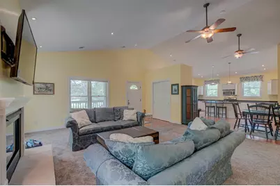 W5516 690th Avenue, Beldenville, WI 54003 - Photo 14
