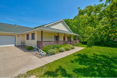 W5516 690th Avenue, Beldenville, WI 54003 - Photo 4