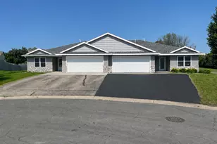 937 Anika Ct, Ellsworth, WI 54011 - Photo 6