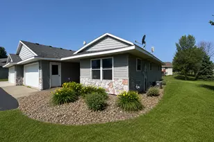 937 Anika Ct, Ellsworth, WI 54011 - Photo 2