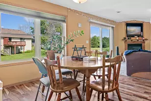 937 Anika Ct, Ellsworth, WI 54011 - Photo 8