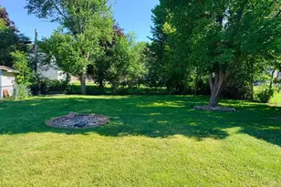 1308 6th Ave NW, Austin, MN 55912 - Photo 8
