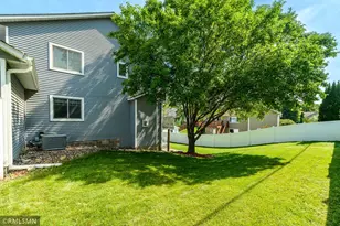 1521 Earle Way, Burnsville, MN 55306 - Photo 6