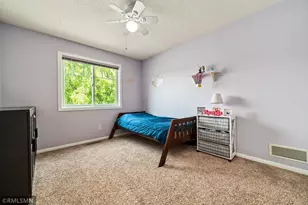 1521 Earle Way, Burnsville, MN 55306 - Photo 48