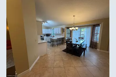 1521 Earle Way, Burnsville, MN 55306 - Photo 4
