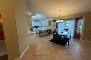 1521 Earle Way, Burnsville, MN 55306 - Photo 4