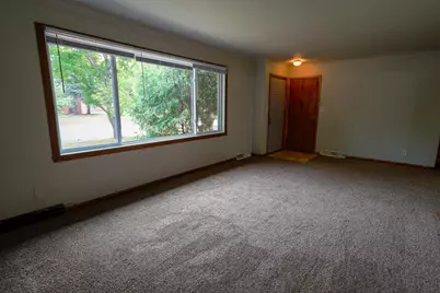 1107 17th Street S, Moorhead, MN 56560 - Photo 6