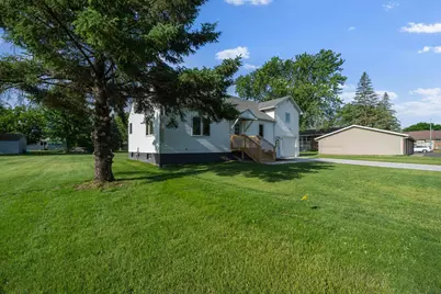 410 2nd Street NW, Melrose, MN 56352 - Photo 2