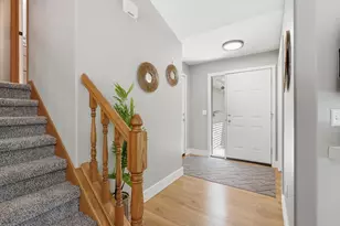 535 Hawthorn Rd, Lino Lakes, MN 55014 - Photo 8