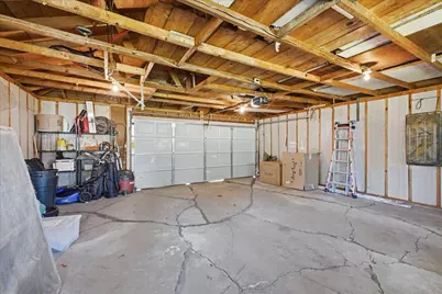3926 3rd Avenue E, Hibbing, MN 55746 - Photo 34