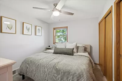 3926 3rd Avenue E, Hibbing, MN 55746 - Photo 20