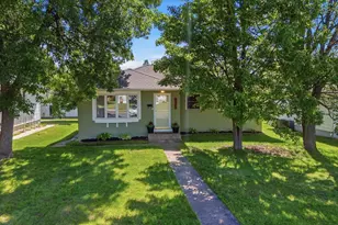 3926 3rd Ave E, Hibbing, MN 55746 - Photo 40