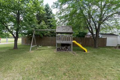 2858 26th Street Circle S, Moorhead, MN 56560 - Photo 6