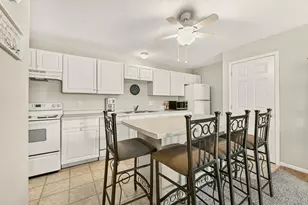 861 37th Ave NW, Rochester, MN 55901 - Photo 2