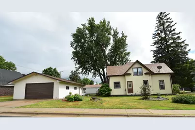 501 1st Avenue SE, Pine Island, MN 55963 - Photo 2