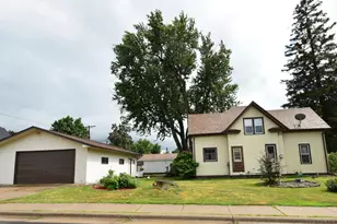 501 1st Ave SE, Pine Island, MN 55963 - Photo 1