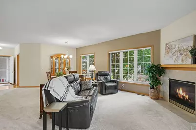 19049 Inca Avenue, Lakeville, MN 55044 - Photo 6
