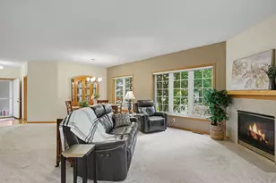 19049 Inca Ave, Lakeville, MN 55044 - Photo 6