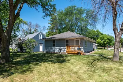 134 Haynes Street, Mankato, MN 56001 - Photo 1