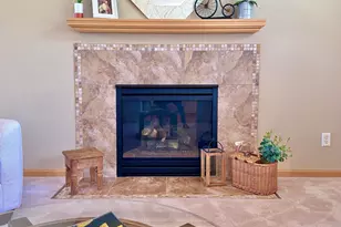 21376 Hytrail Cir, Lakeville, MN 55044 - Photo 6