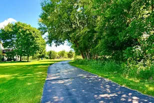 21376 Hytrail Cir, Lakeville, MN 55044 - Photo 46