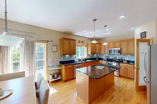 21376 Hytrail Cir, Lakeville, MN 55044 - Photo 12