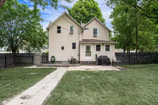 227 Phelps St, Owatonna, MN 55060 - Photo 26