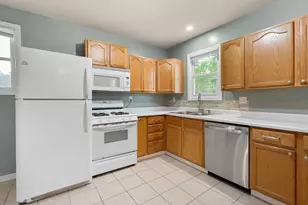 227 Phelps St, Owatonna, MN 55060 - Photo 8