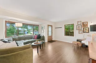 601 Iowa Ave E, Saint Paul, MN 55130 - Photo 2