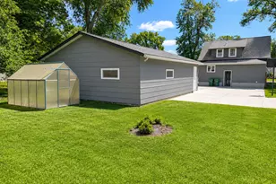 420 S Swift Ave, Litchfield, MN 55355 - Photo 36