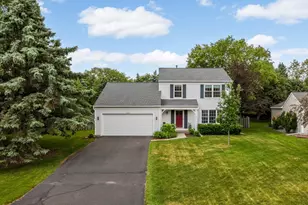 3145 Copper Oaks Trail, Woodbury, MN 55125 - Photo 2