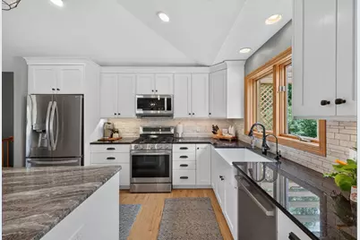3421 Birchwood Lane SW, Rochester, MN 55902 - Photo 20