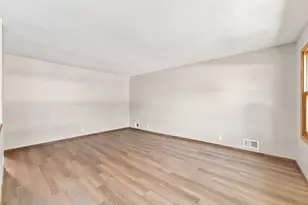 2808 Laport Dr, Mounds View, MN 55112 - Photo 18