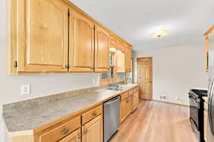 2808 Laport Dr, Mounds View, MN 55112 - Photo 14